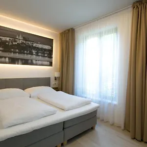 Hotell Adeba Plus ****