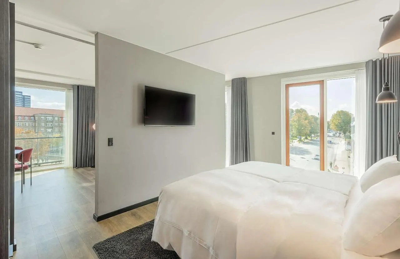 Radisson Red Aarhus Ξενοδοχείο 4*,